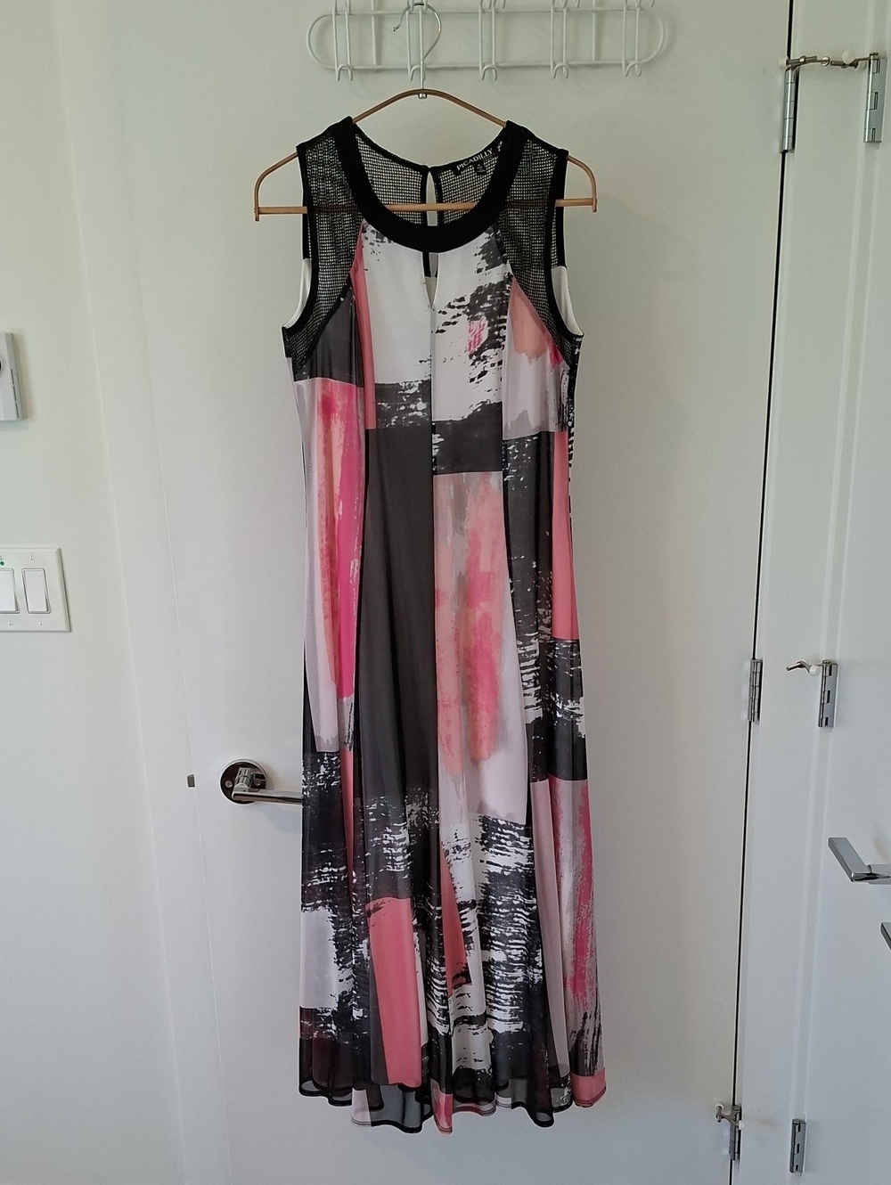 Picadilly Artsy Pink & Black Sleeveless Abstract Sheer/Flowy Maxi Dress (Size S)